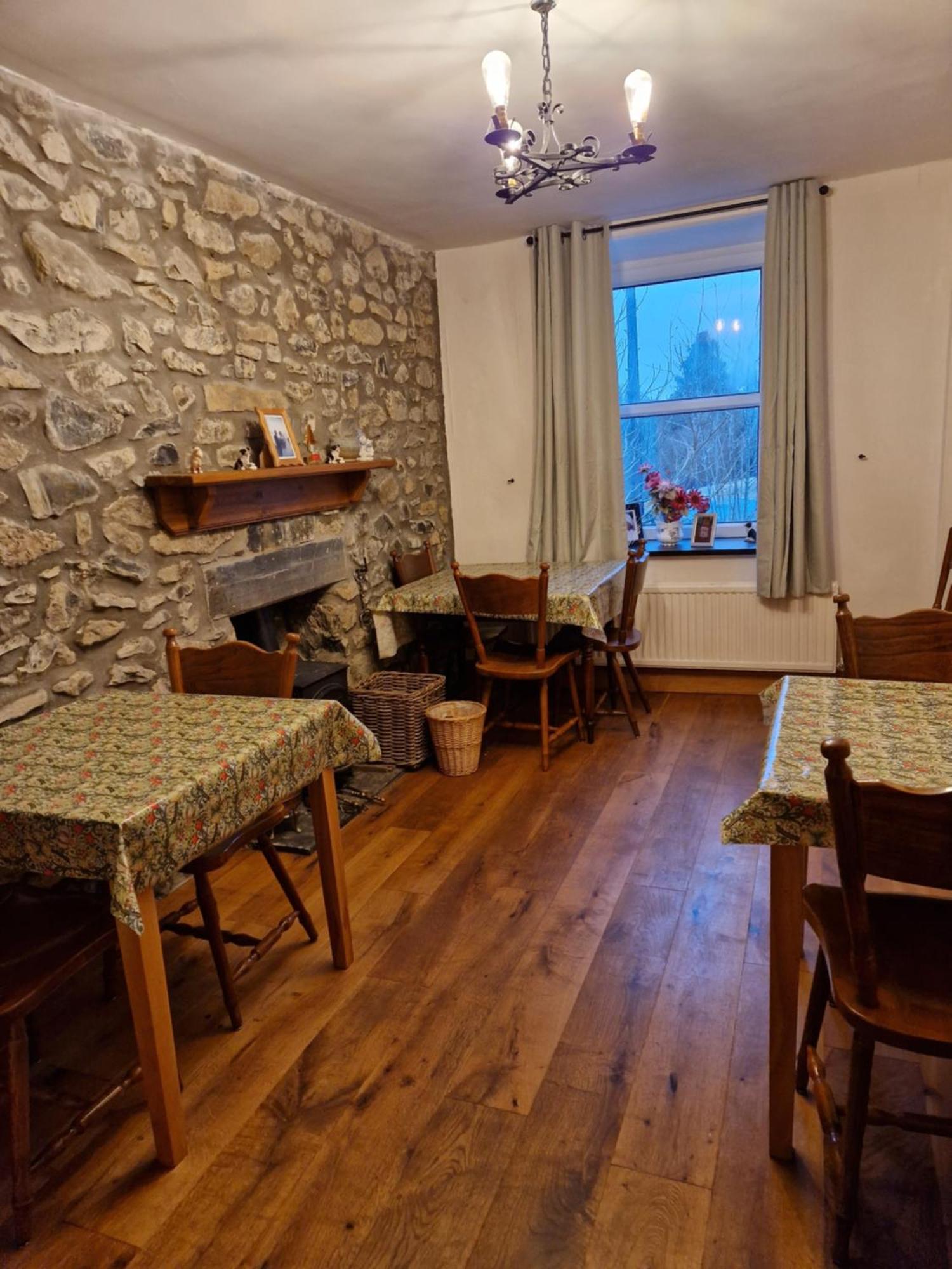 Maes Y Gwaelod Panzió Llanwrtyd Wells Kültér fotó